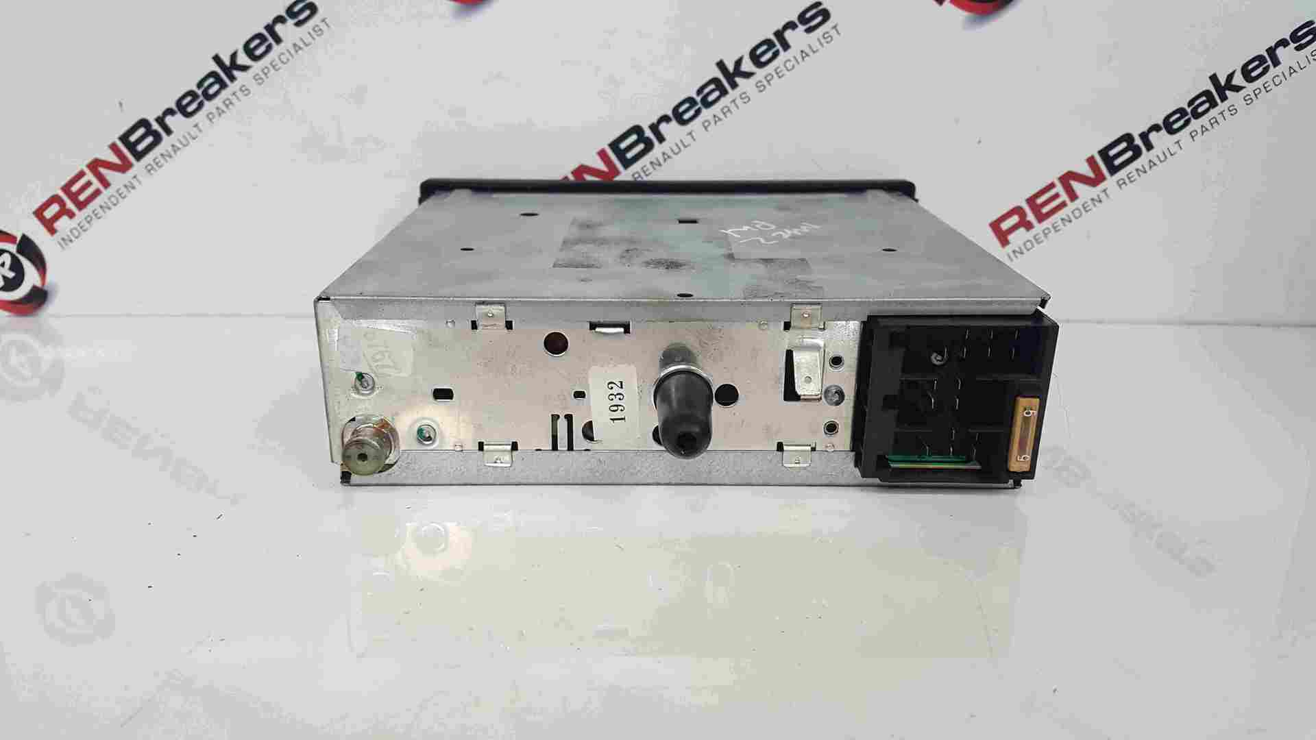 Thumb 3 Renault Clio MK2 1998-2001 Blaupunkt Radio Tape Casette Player 7648124391