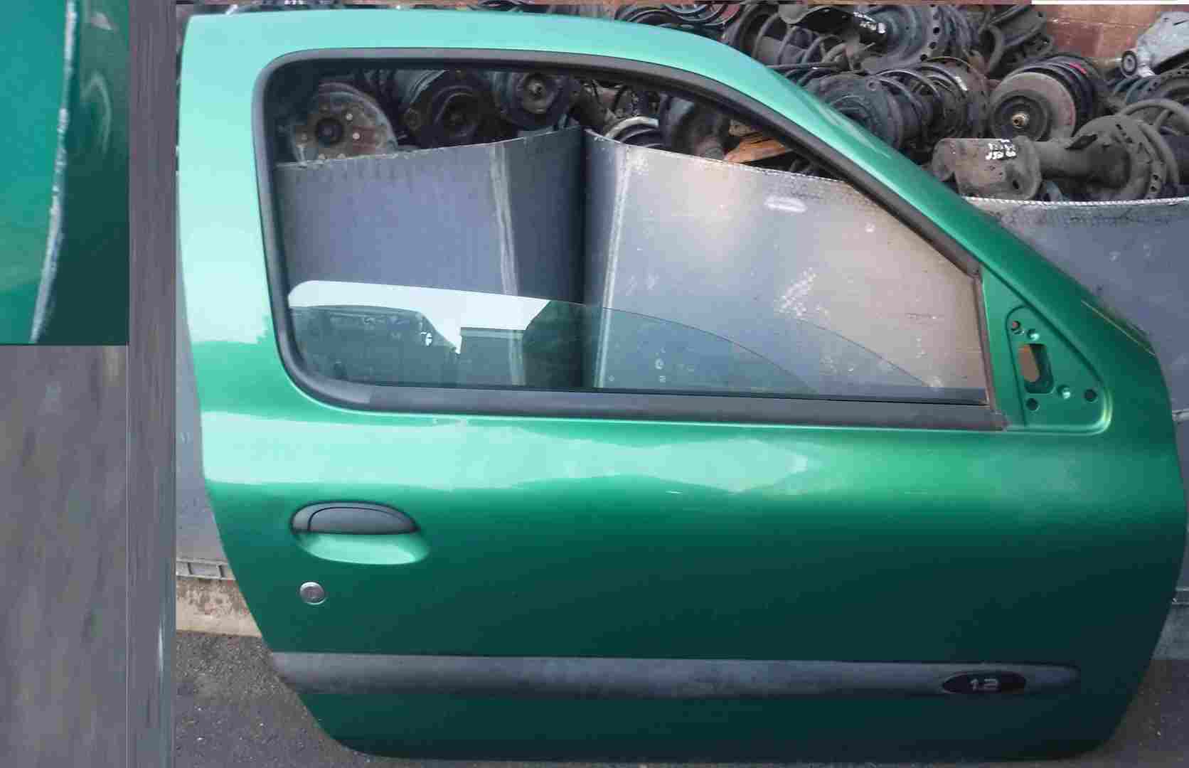 Renault Clio MK2 1998-2001 Drivers OSF Front Door Green 901 3DR