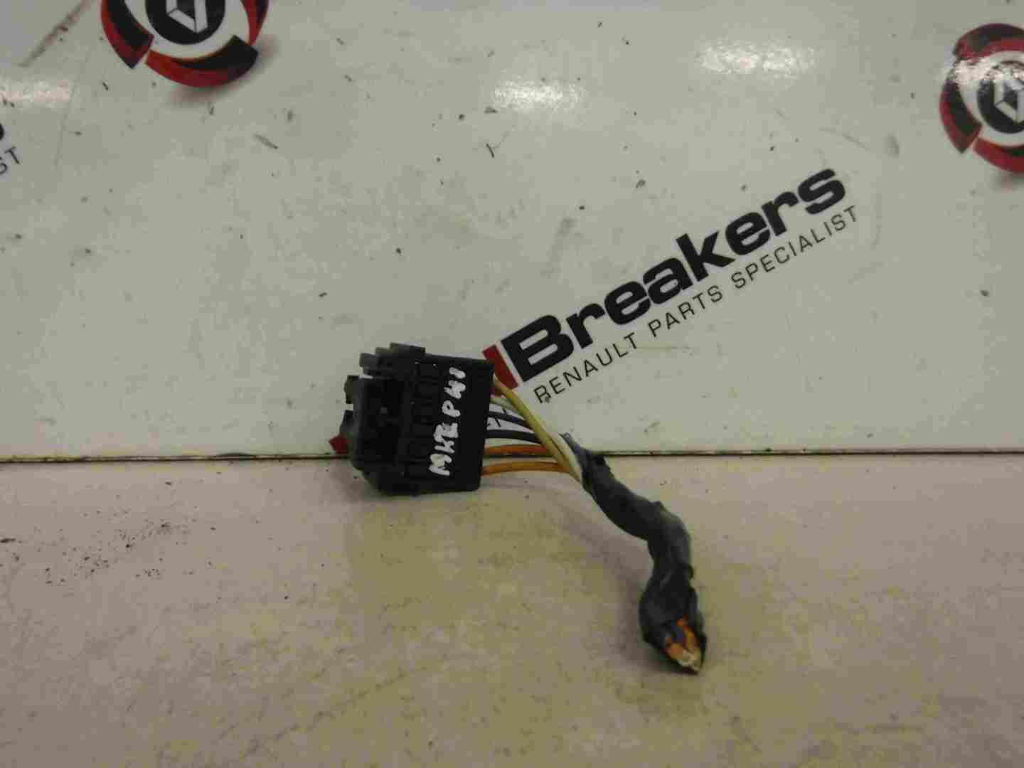 Renault Clio MK2 1998-2001 Drivers OSR Rear Bulb Holder Wiring Loom