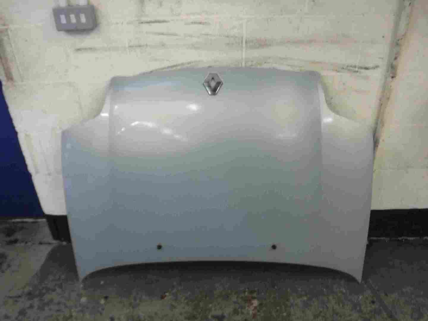 Renault Clio MK2 1998-2001 Front Bonnet Silver 632