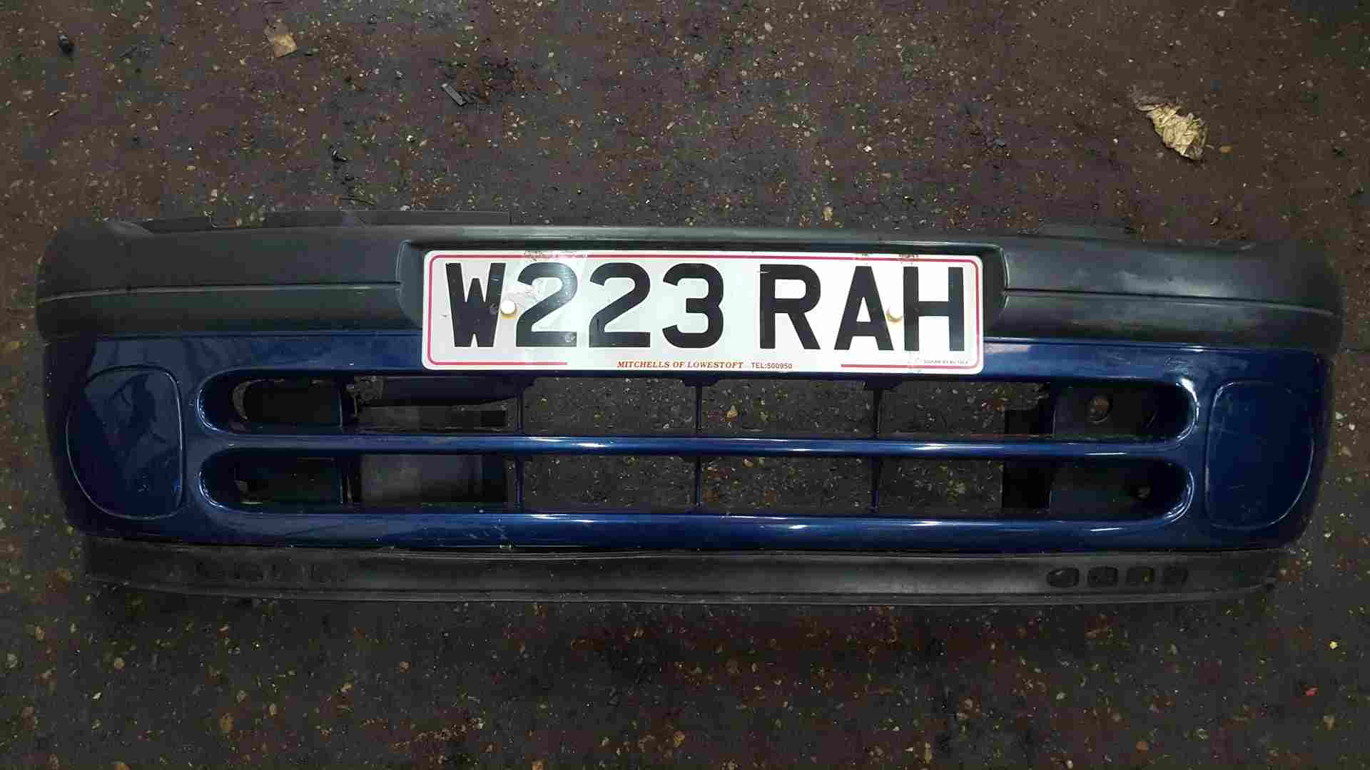 Renault Clio MK2 1998-2001 Front Bumper Blue 432