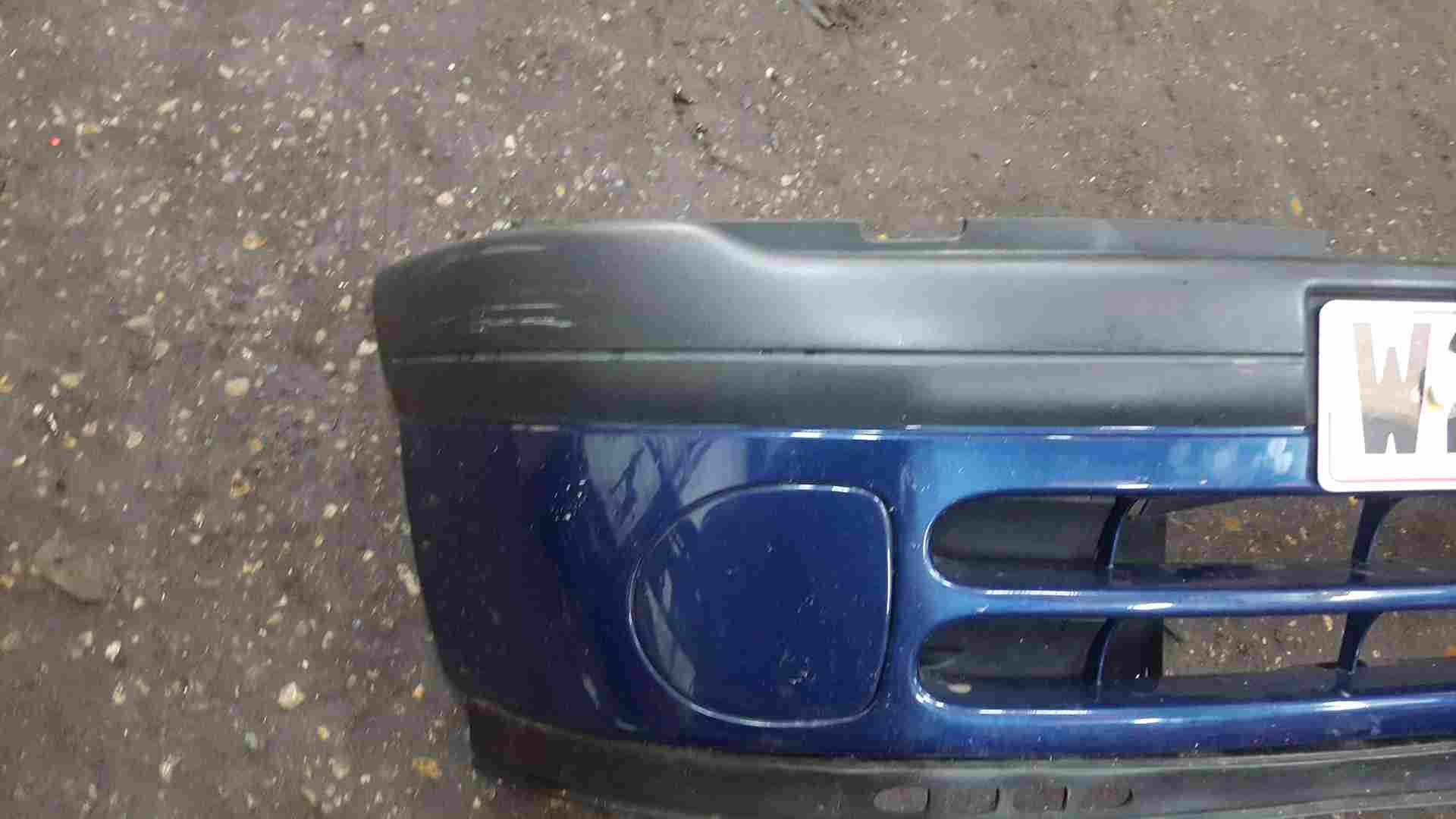 Thumb 3 Renault Clio MK2 1998-2001 Front Bumper Blue 432