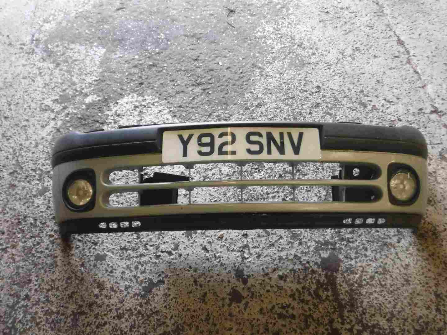 Renault Clio MK2 1998-2001 Front Bumper Silver 632