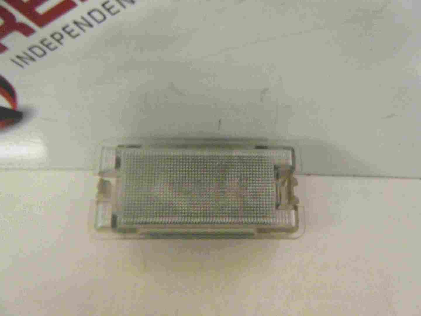 Renault Clio MK2 1998-2001 Glovebox Interior Light