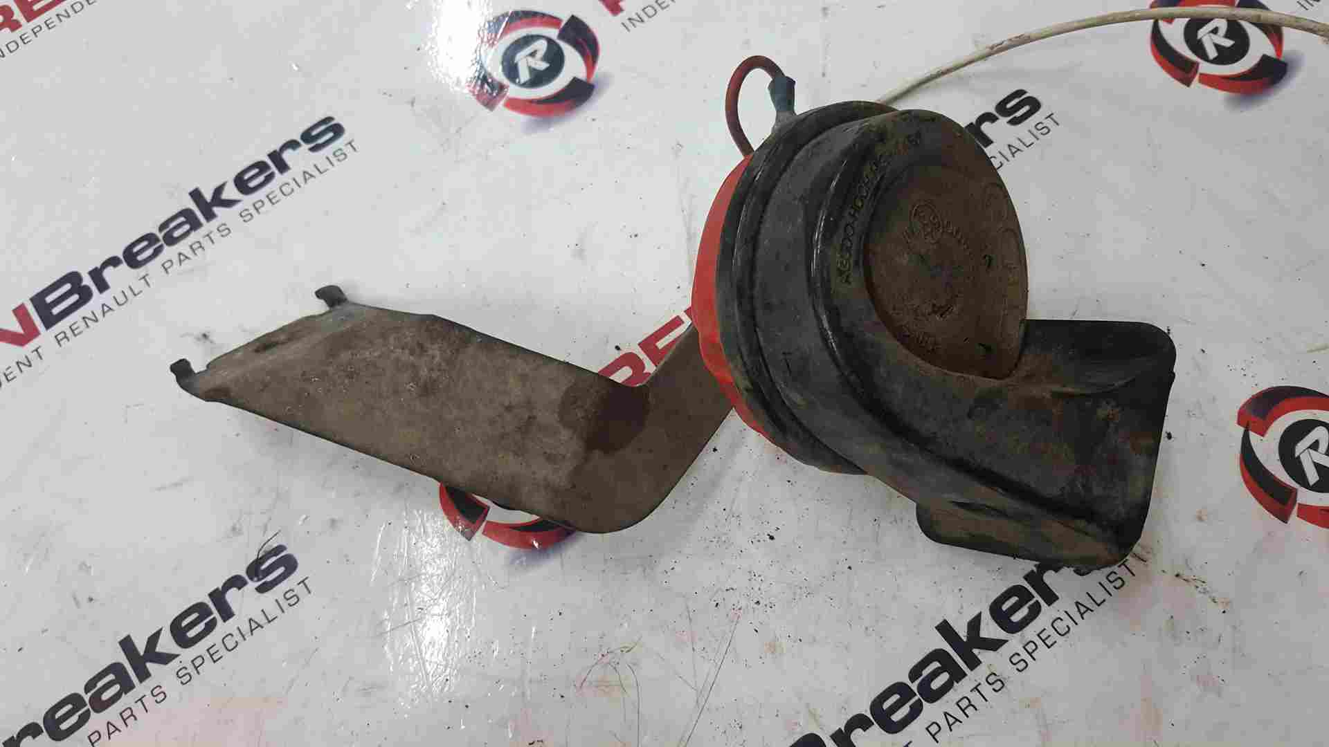 Thumb 4 Renault Clio MK2 1998-2001 Horn Beep