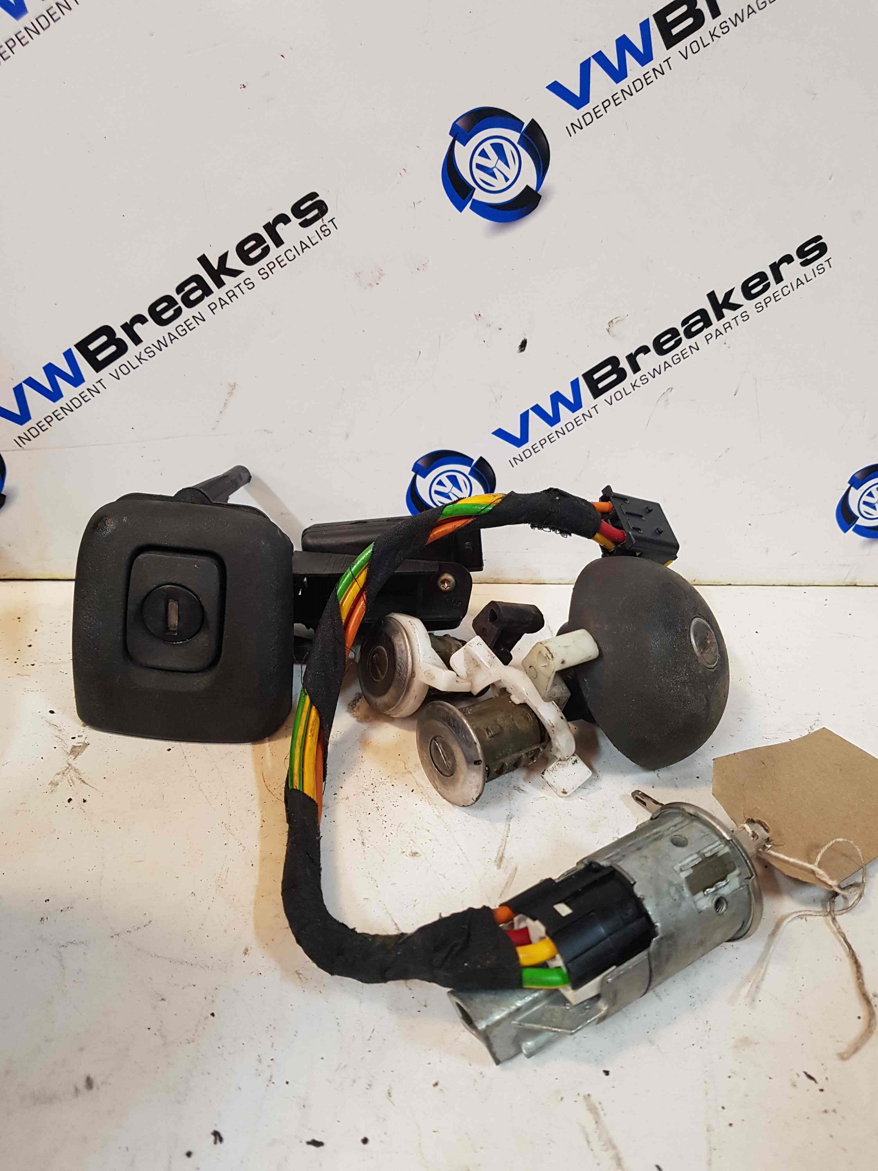 Renault Clio MK2 1998-2001 Ignition Barrel 2 Door Lock SET + Boot Mechanism