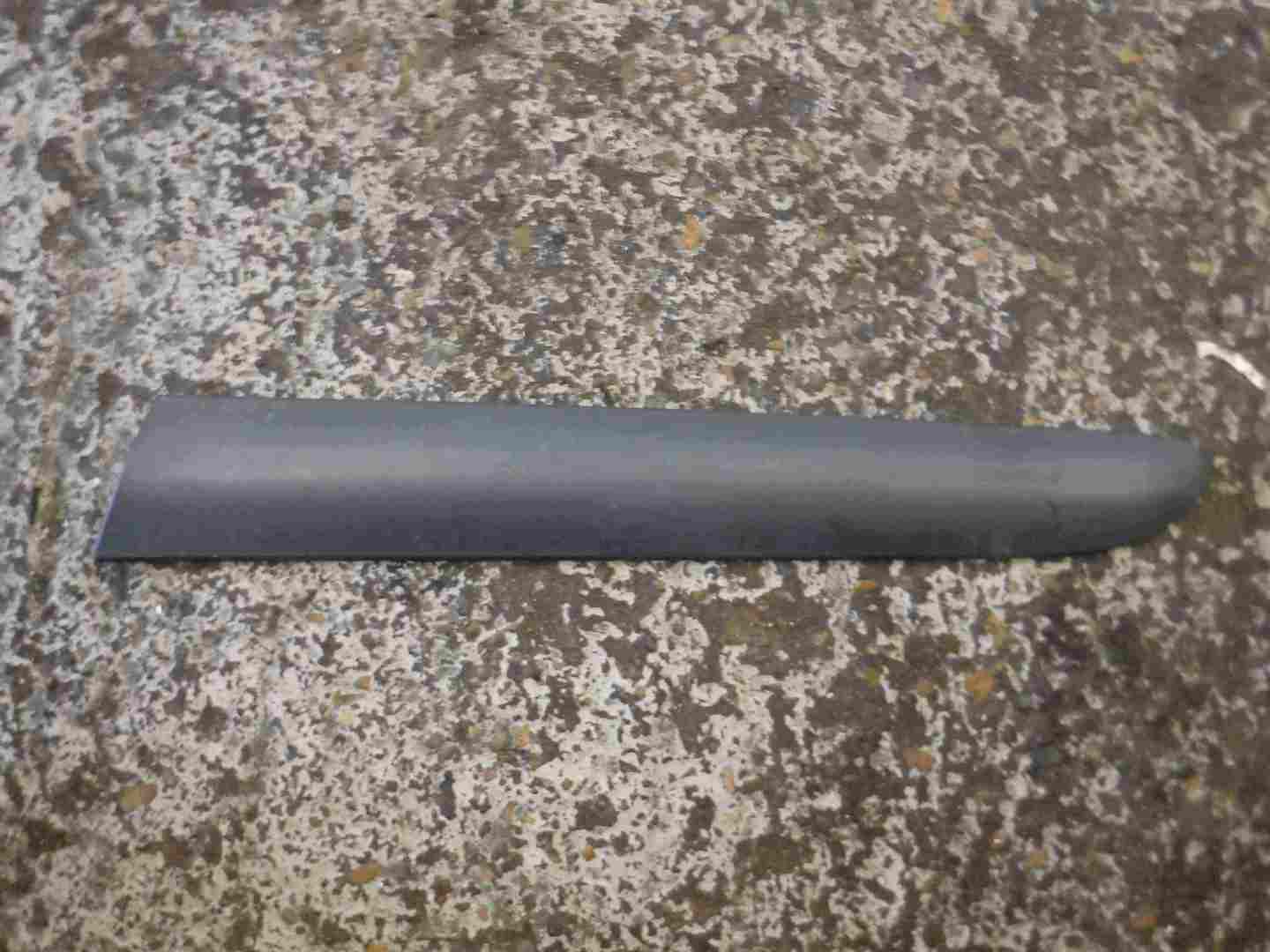 Renault Clio MK2 1998-2001 Passenger NSR Rear Bump Moulding Trim 3dr