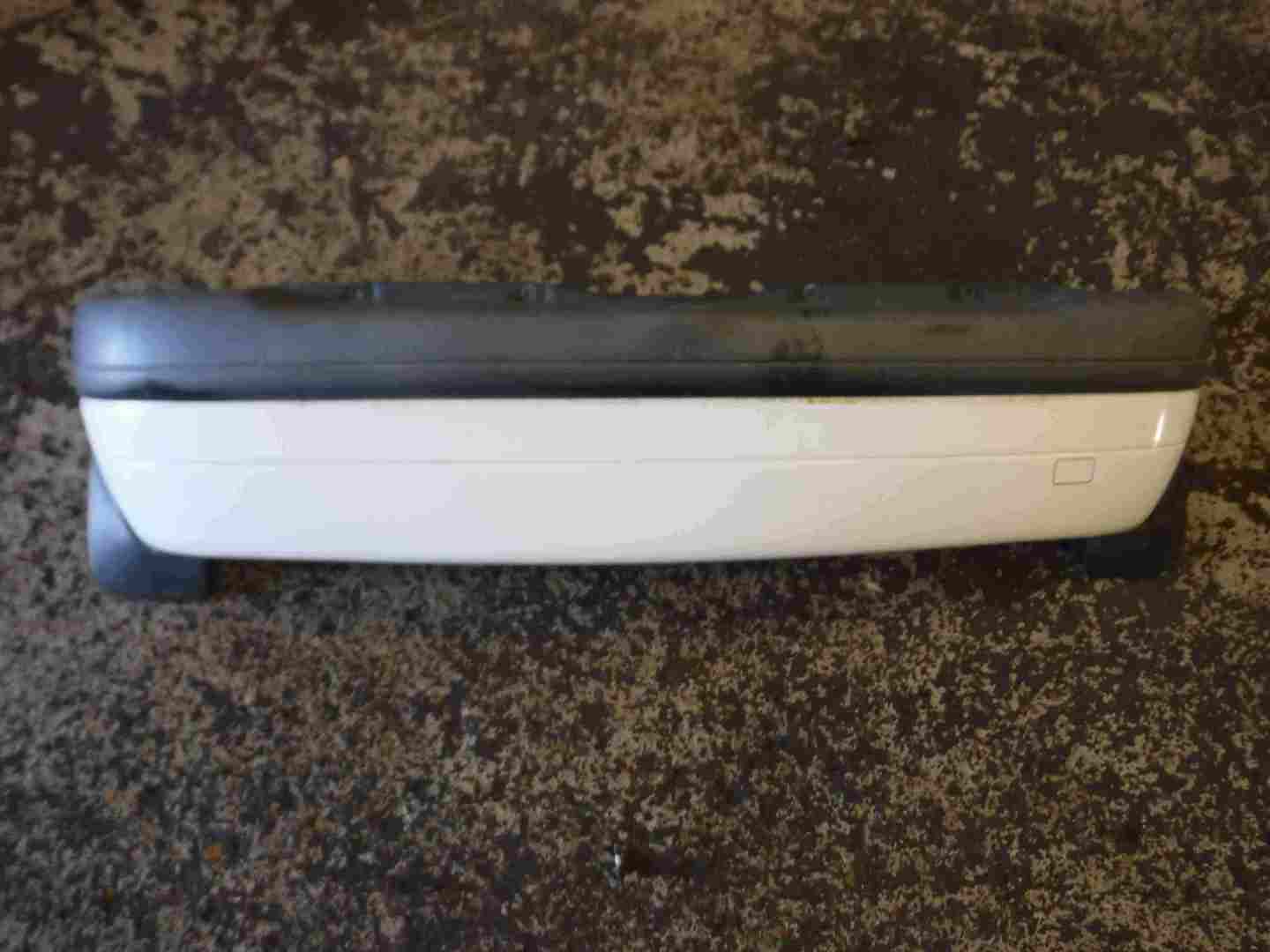 Renault Clio MK2 1998-2001 Rear Bumper White D389