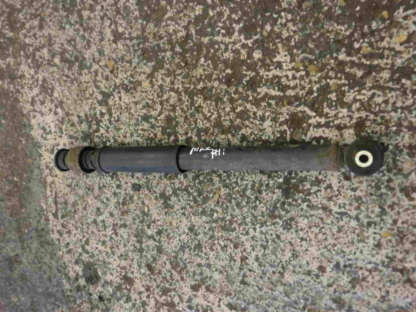 Renault Clio MK2 1998-2001 Rear Suspension Shock Absorber