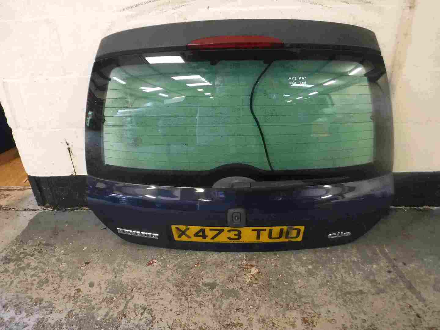 Renault Clio MK2 1998-2001 Rear Tailgate Boot Blue OV460