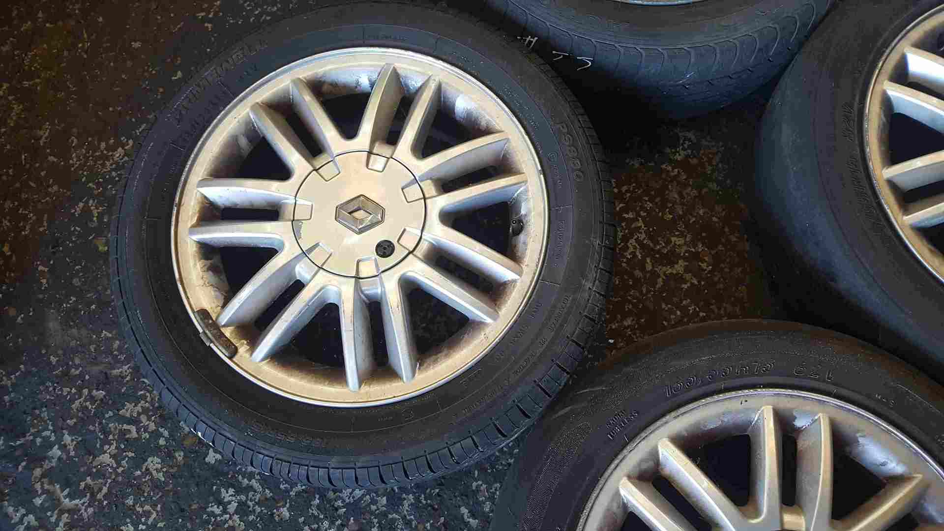 Thumb 6 Renault Clio MK2 1998-2006 Jade Alloy Wheels Set X4 15inch