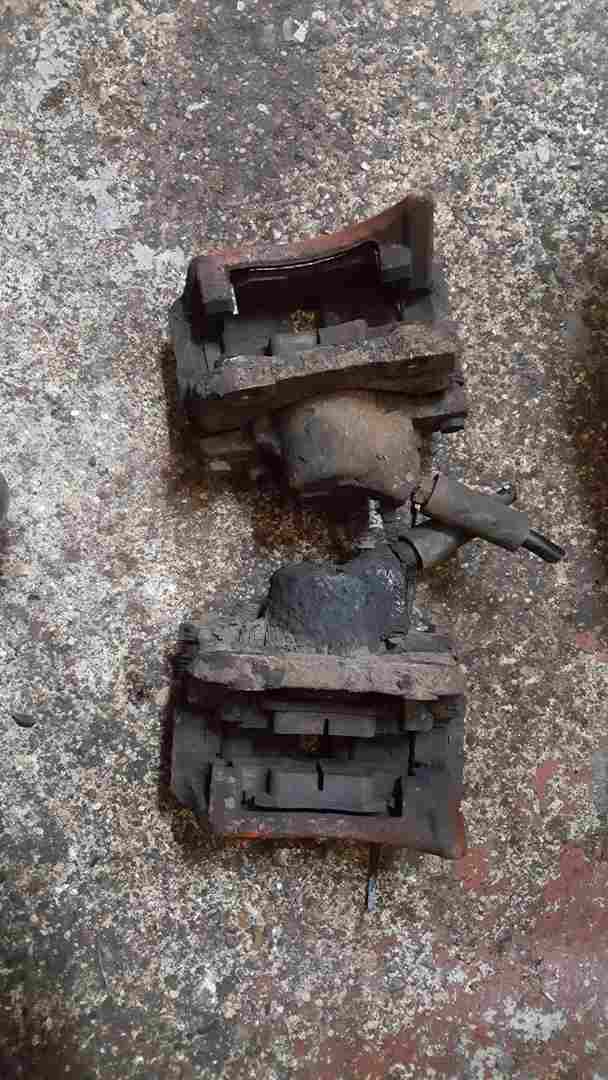 Thumb 4 Renault Clio MK2 2001-2006 1.2 16V OSF  NSF Front Brake Caliper