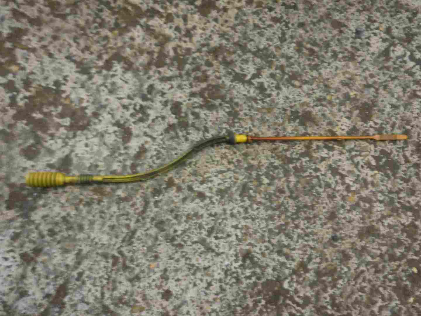 Renault Clio MK2 2001-2006 1.2 16v Engine Dip Stick