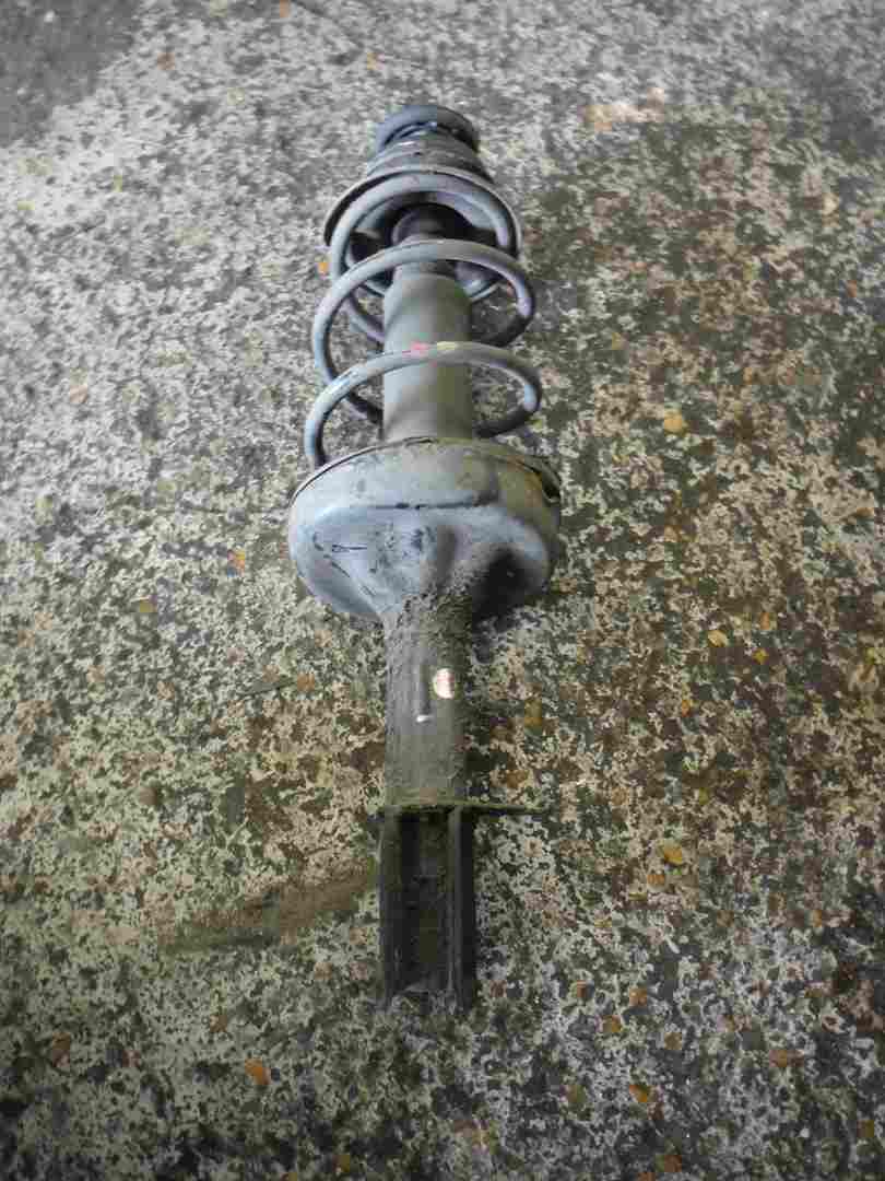 Renault Clio MK2 2001-2006 1.2 16v NS OS Front Spring Suspension 
