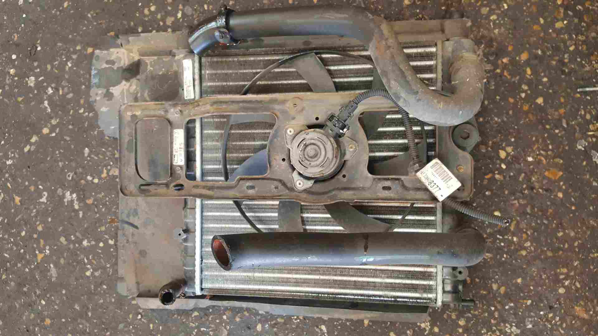 Renault Clio MK2 20012006 1.2 8V Engine Radiator RAD Pack Cooling FAN ...