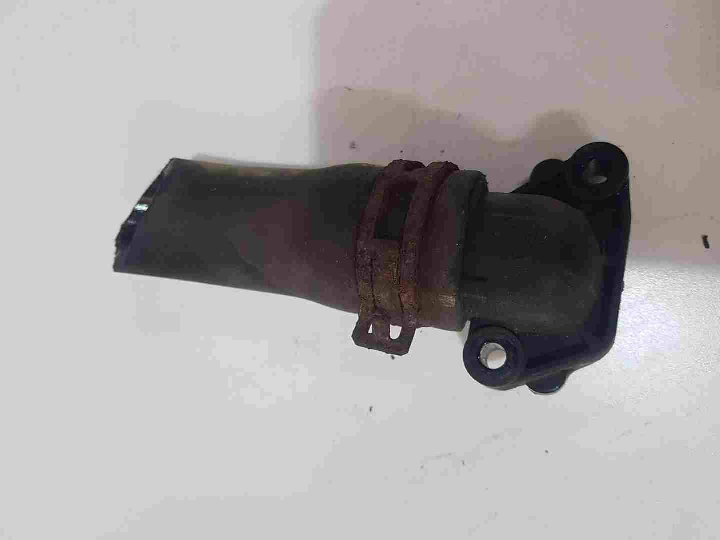Renault Clio MK2 2001-2006 1.2 8V Water Pump Bend Pipe Angle Hose d7f 726