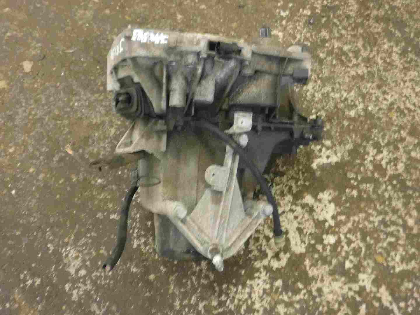 Renault Clio MK2 2001-2006 1.2 8v Gearbox JB1 514