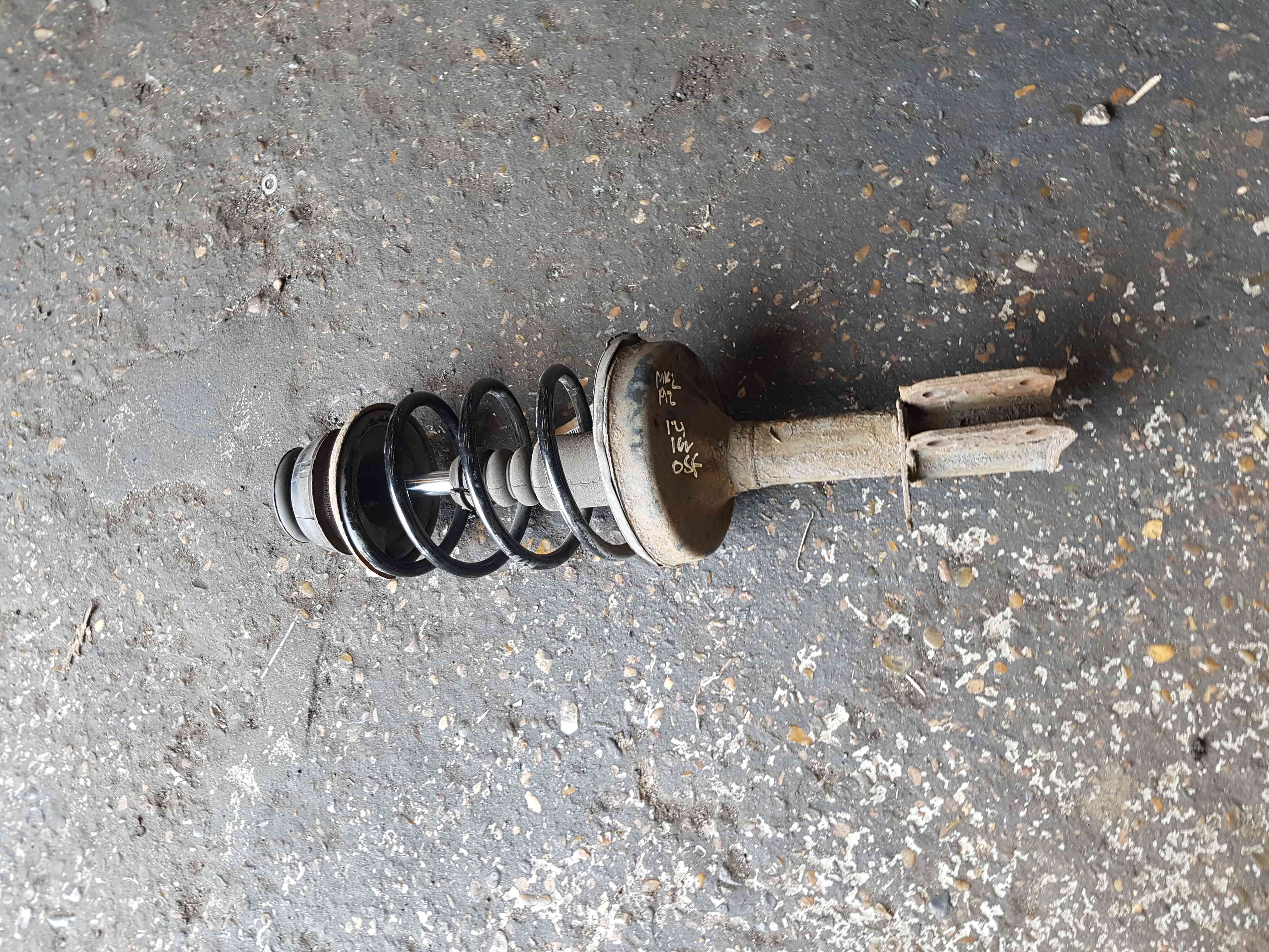 Thumb 7 Renault Clio MK2 2001-2006 1.4 16V Front Shock Spring Suspension Ns Os