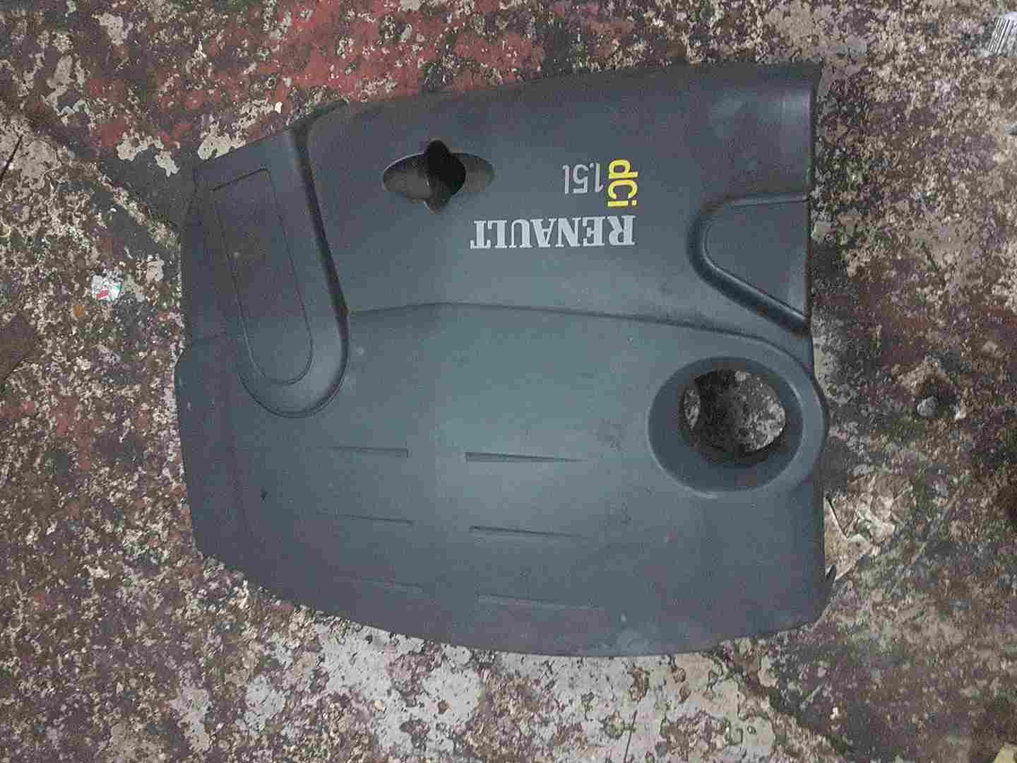 Thumb 6 Renault Clio MK2 2001-2006 1.5 DCI Plastic Engine Cover 8200252406