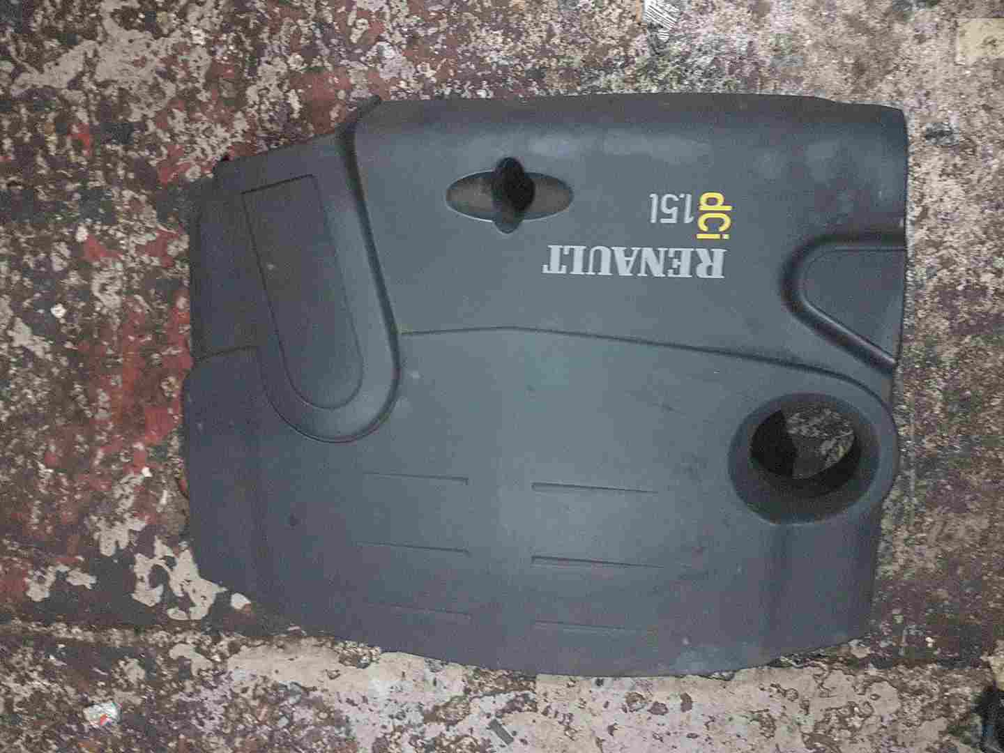 Renault Clio MK2 2001-2006 1.5 DCI Plastic Engine Cover 8200252406