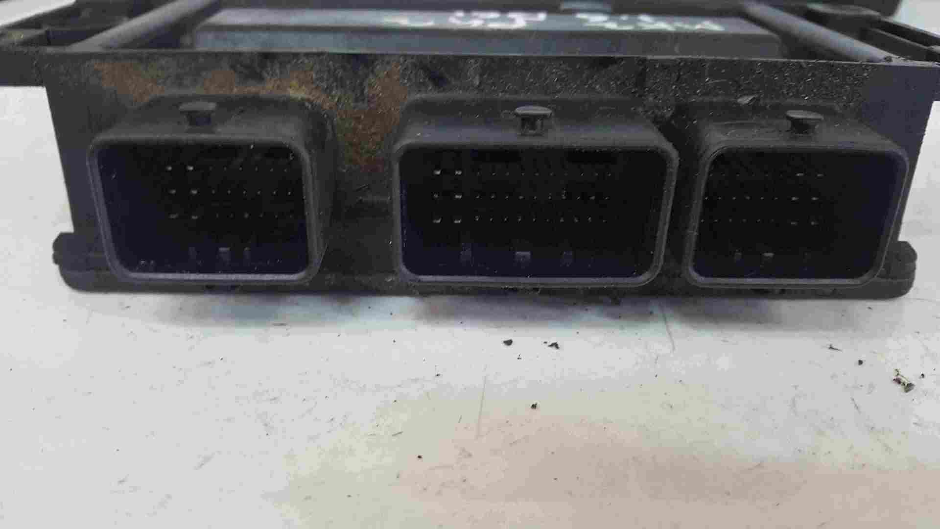Thumb 2 Renault Clio MK2 2001-2006 1.5 DCi ECU SET UCH BCM Immobiliser + Key Fob