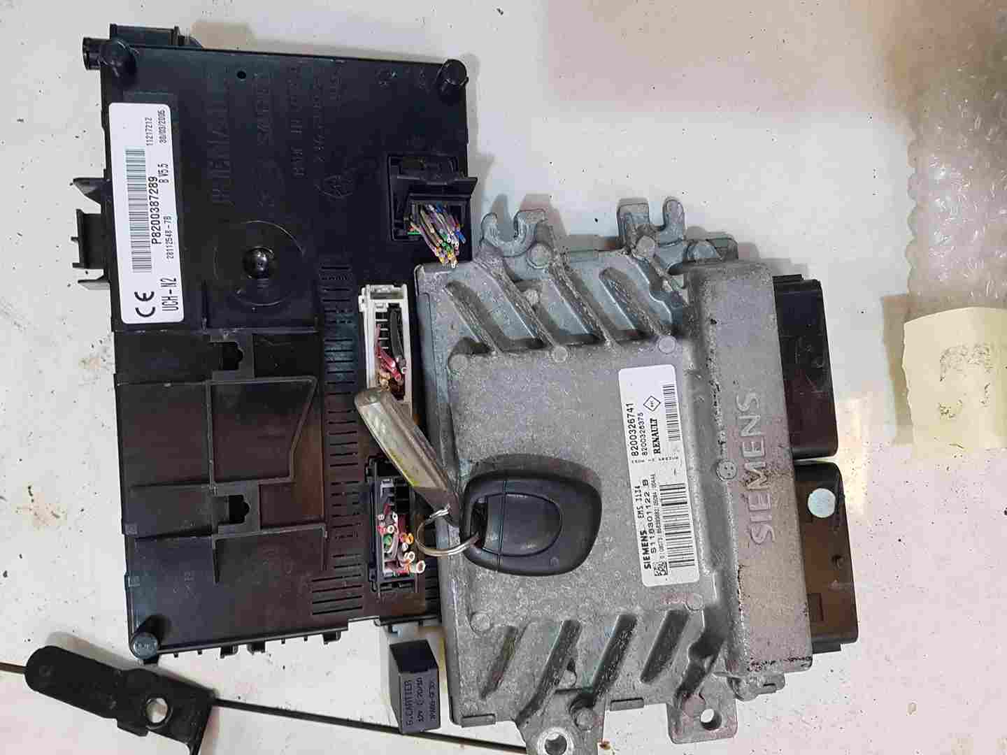 Renault Clio MK2 2001-2006 1.6 16V ECU Set UCH Bcm Immobiliser + KEY Fob