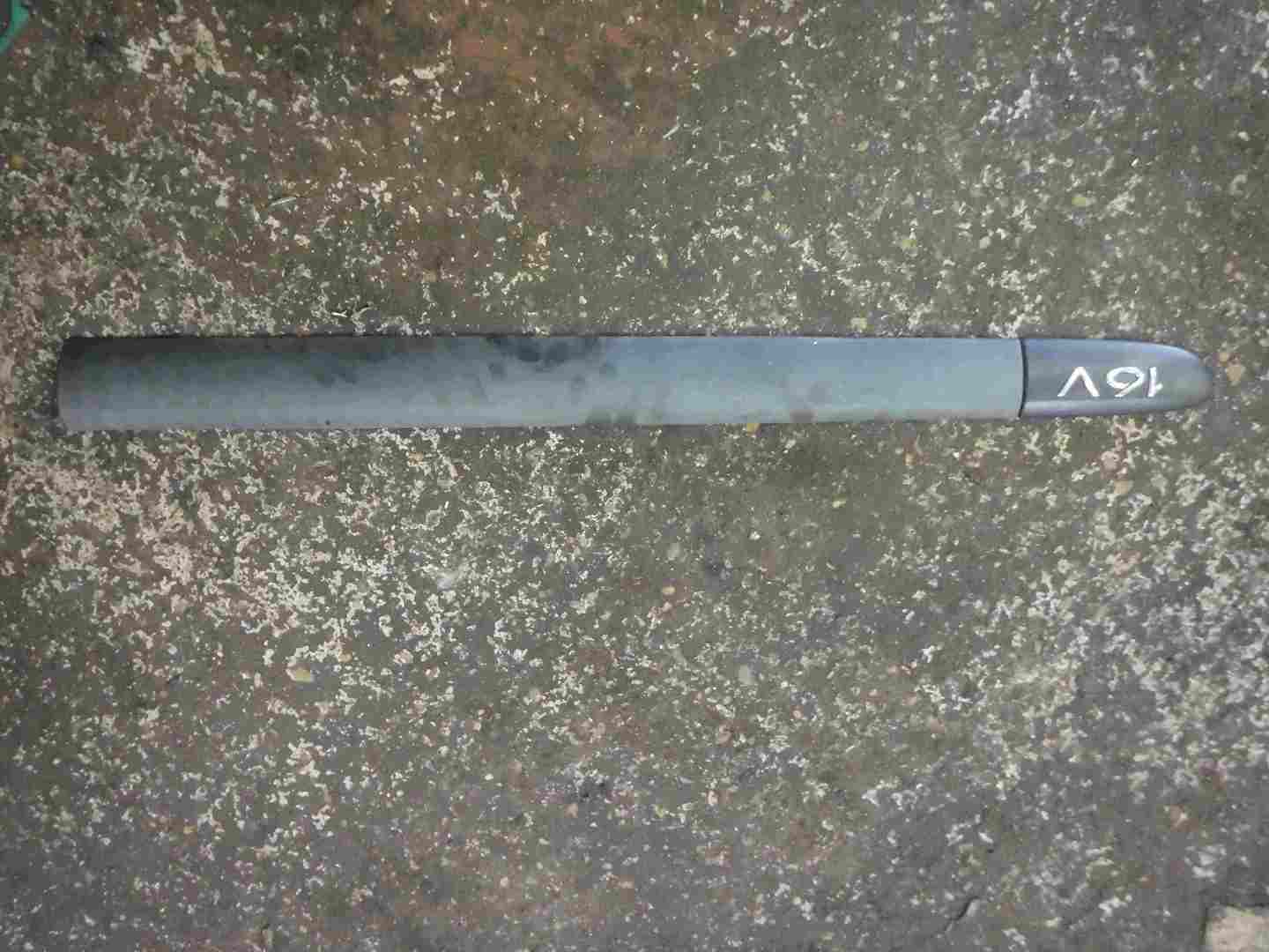 Renault Clio MK2 2001-2006 16v Passenger NSF Front Door Moulding Trim 5dr