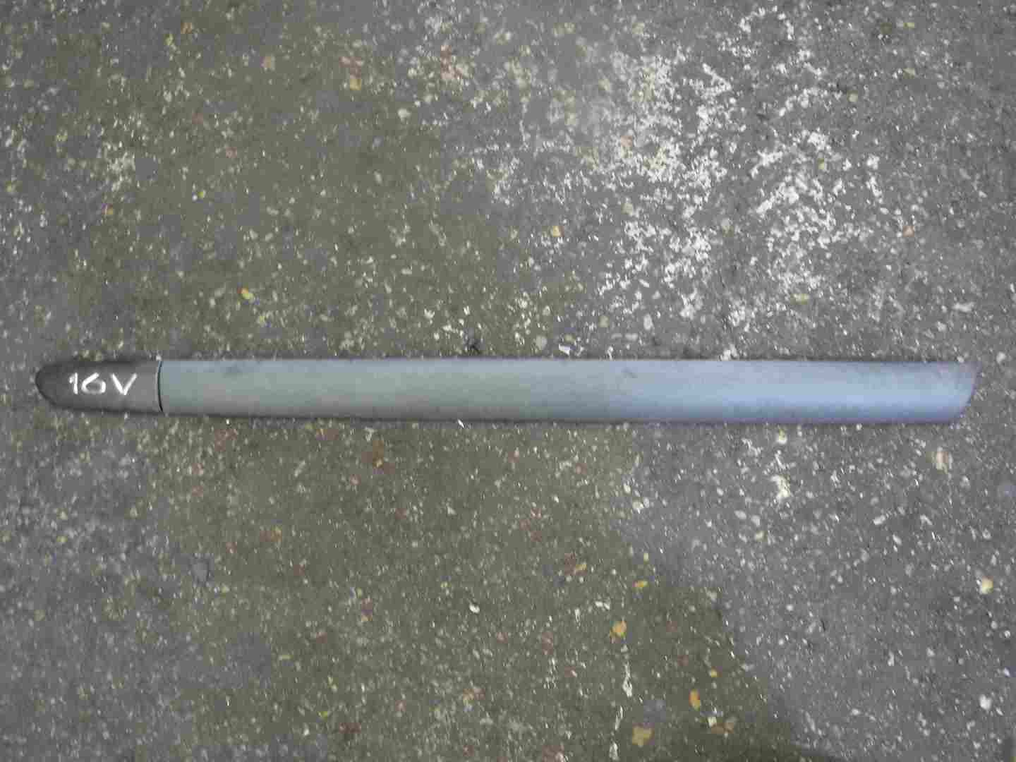 Renault Clio MK2 2001-2006 16v Passenger NSF Front Door Trim Moulding 3dr