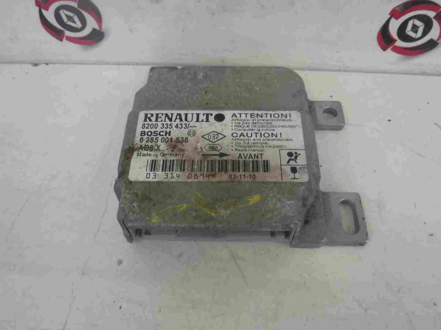 Renault Clio MK2 2001-2006 Airbag ECU Module Computer 8200335433