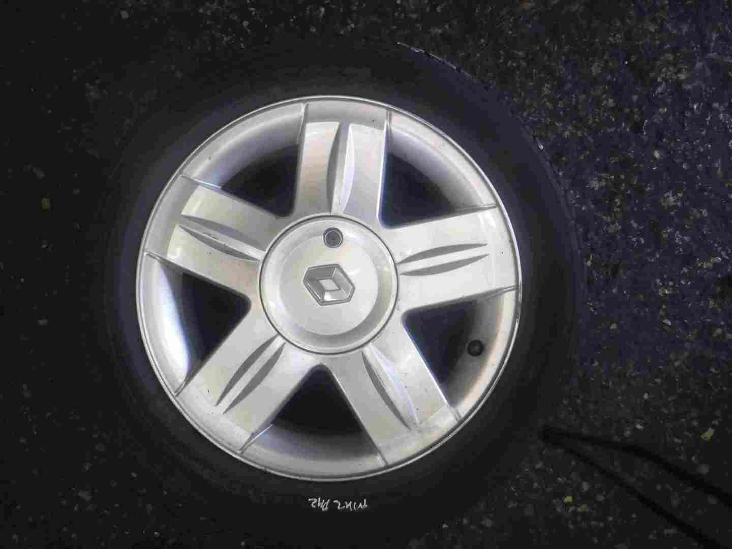 Renault Clio MK2 2001-2006 Campus Alium Alloy Wheel 15inch + Tyre 185 55 15 7mm