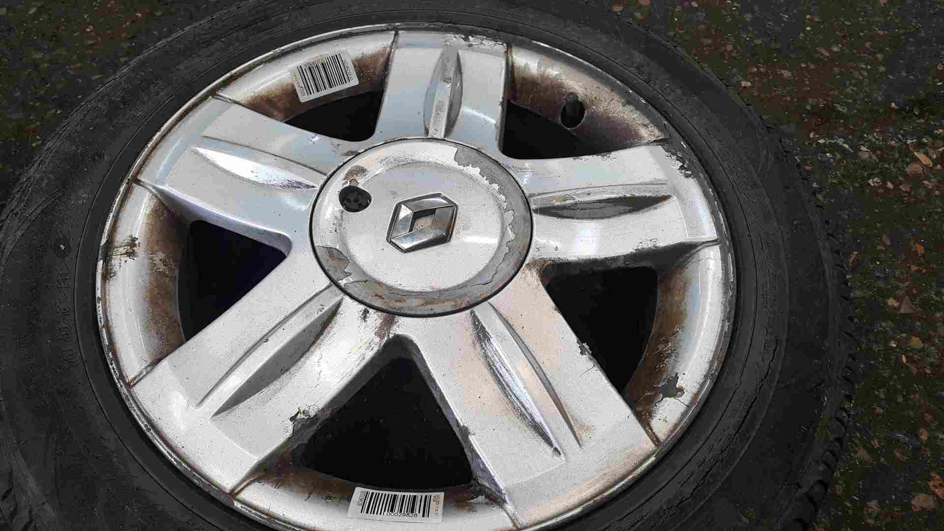 Thumb 2 Renault Clio MK2 2001-2006 Campus Alium Alloy Wheel 15inch