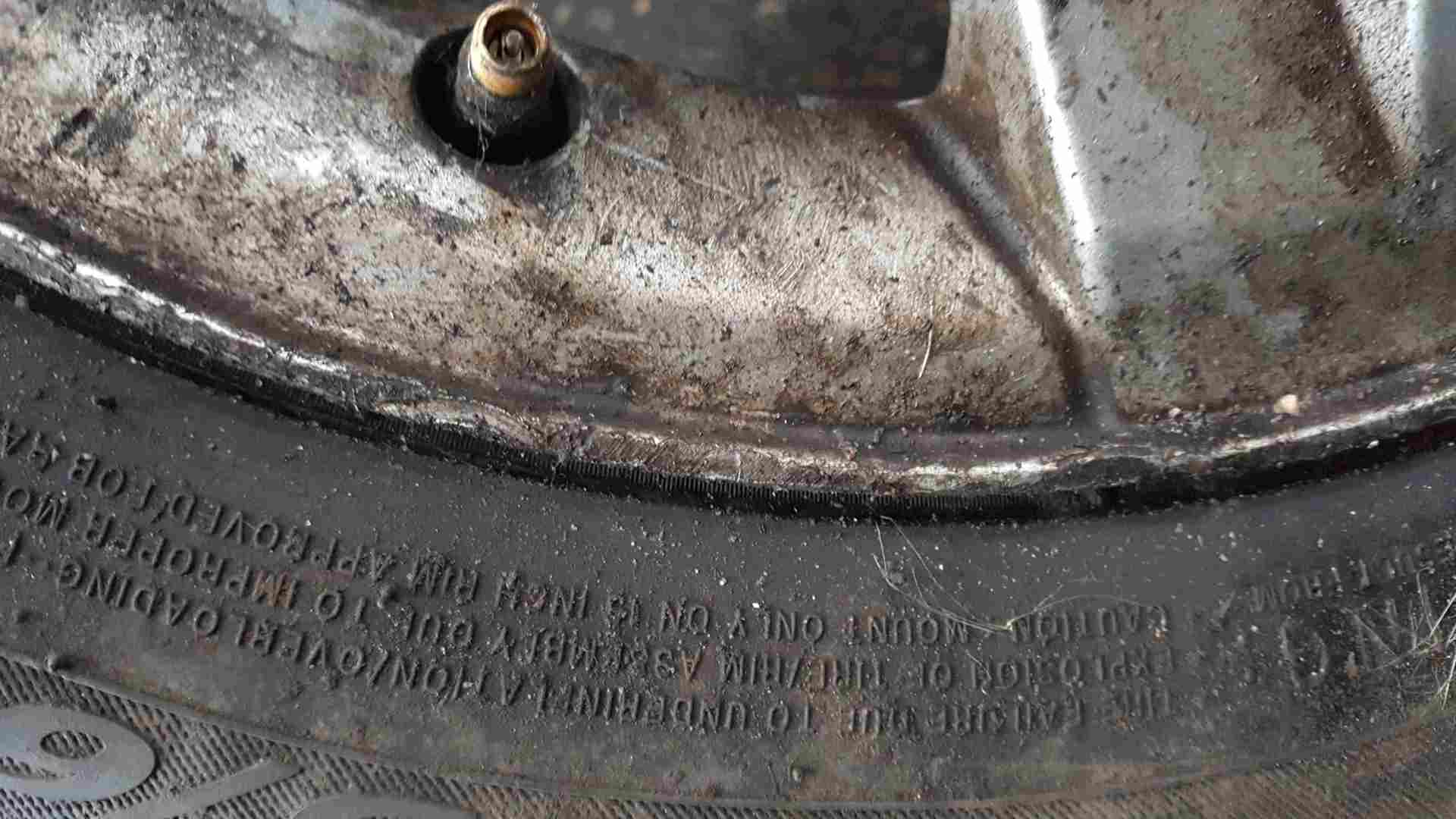 Thumb 3 Renault Clio MK2 2001-2006 Campus Alium Alloy Wheel 15inch 2/5