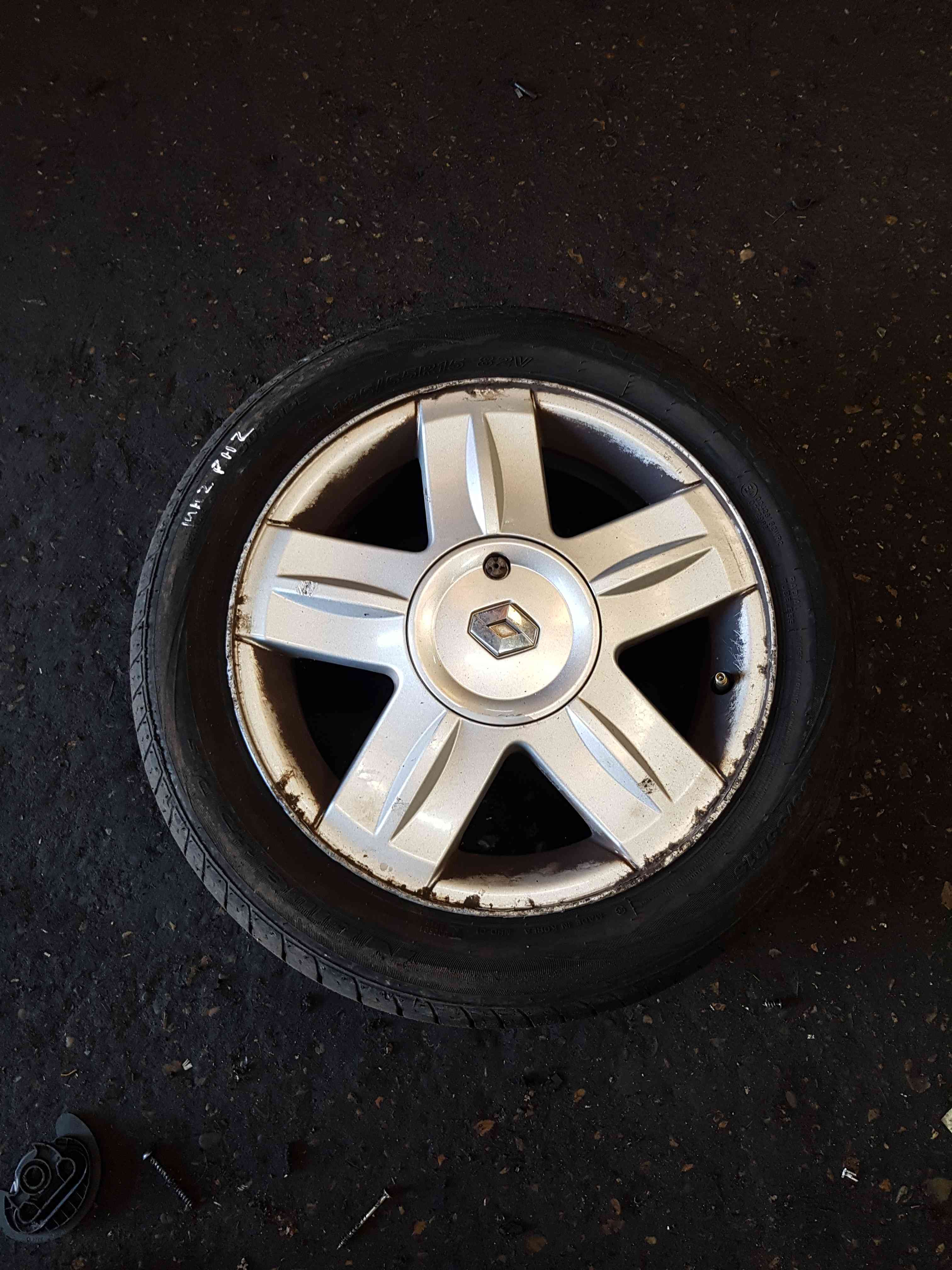 Thumb 2 Renault Clio MK2 2001-2006 Campus Alloy Wheel 15Inch 3/5 8200760342