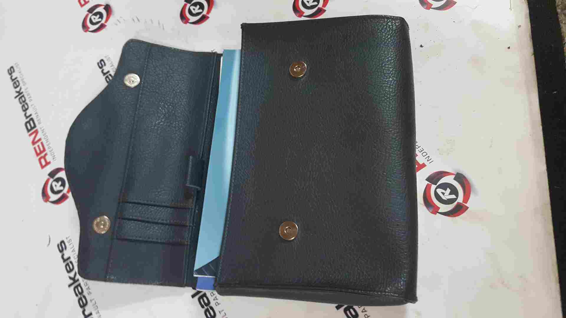 Thumb 4 Renault Clio MK2 2001-2006 Document Wallet Holder Folder Leather