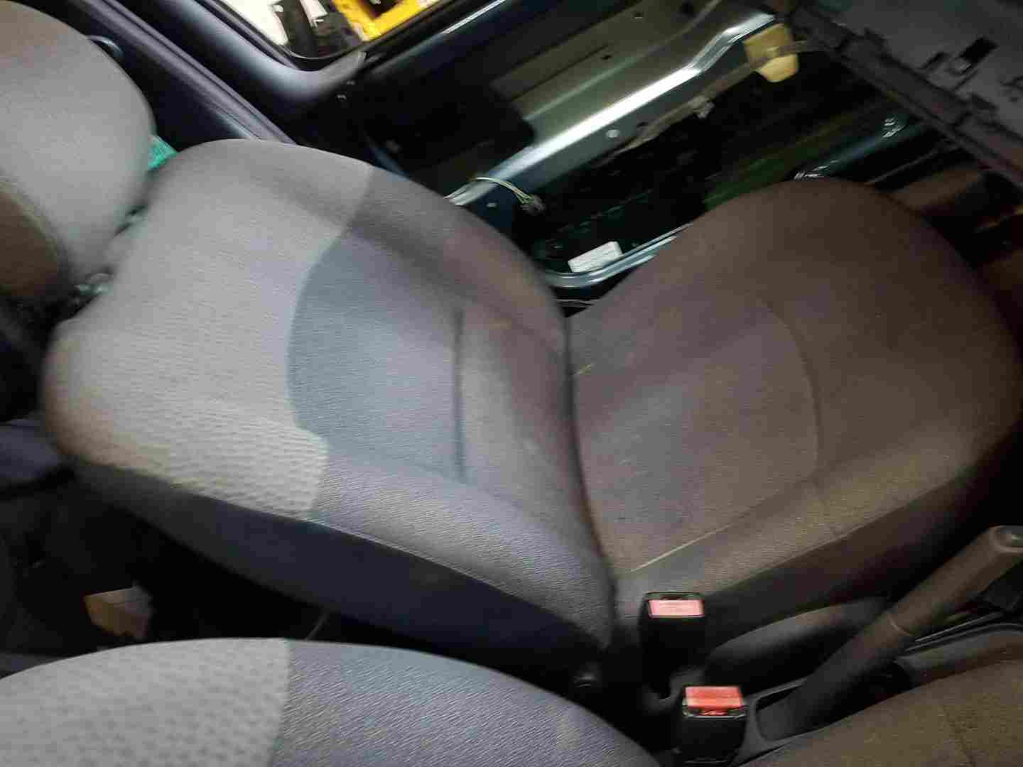 Thumb 4 Renault Clio MK2 2001-2006 Driver Passenger Front Seats OSF NSF 3Door 