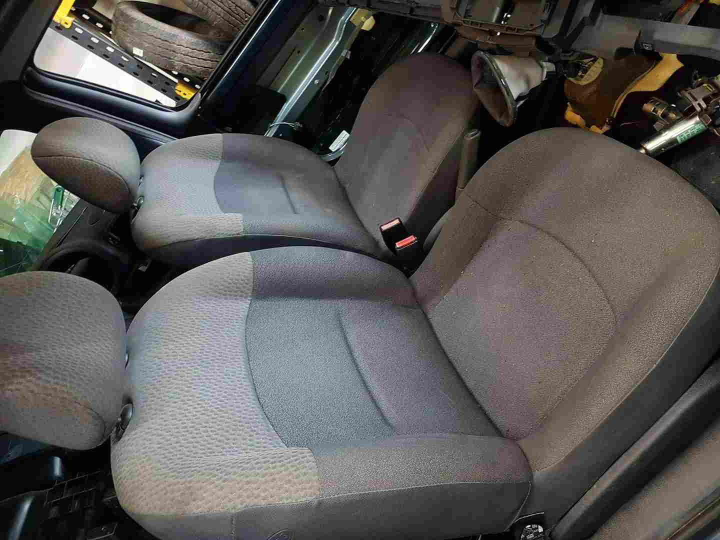 Renault Clio MK2 2001-2006 Driver Passenger Front Seats OSF NSF 3Door 