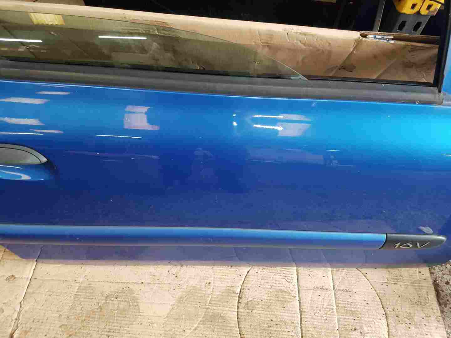 Thumb 2 Renault Clio MK2 2001-2006 Drivers OSF Front Door Blue Tei45 Te145 3Dr