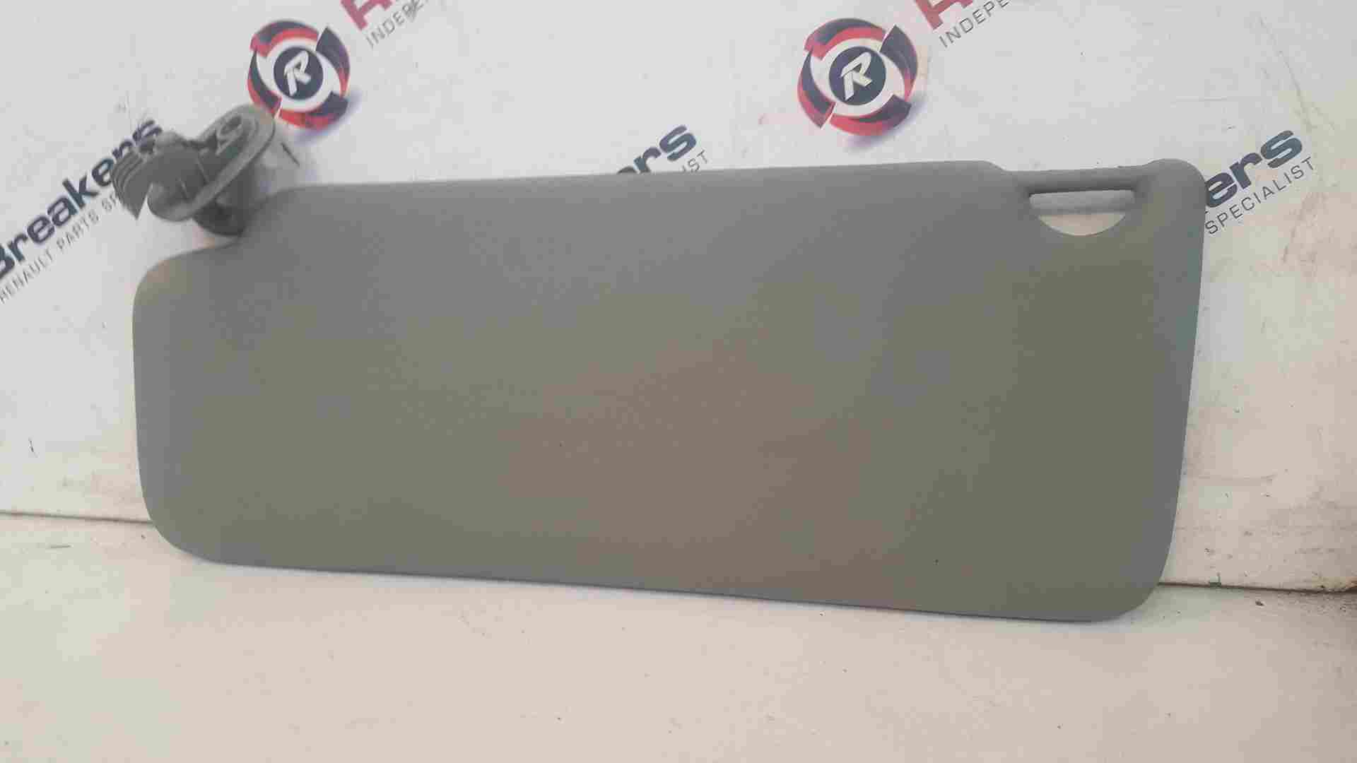 Thumb 4 Renault Clio MK2 2001-2006 Drivers OSF OS Front SUN Visor Shade