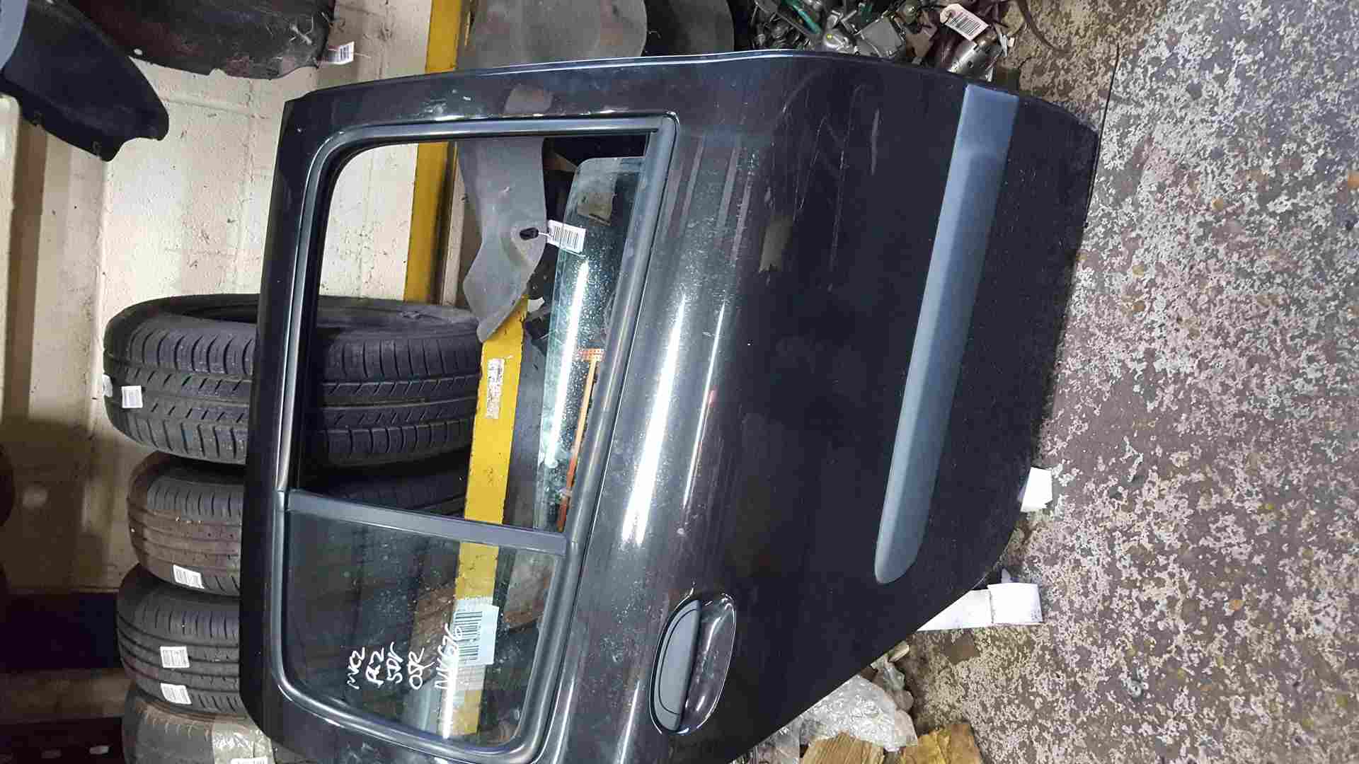 Thumb 2 Renault Clio MK2 2001-2006 Drivers OSR Rear Door Black 676