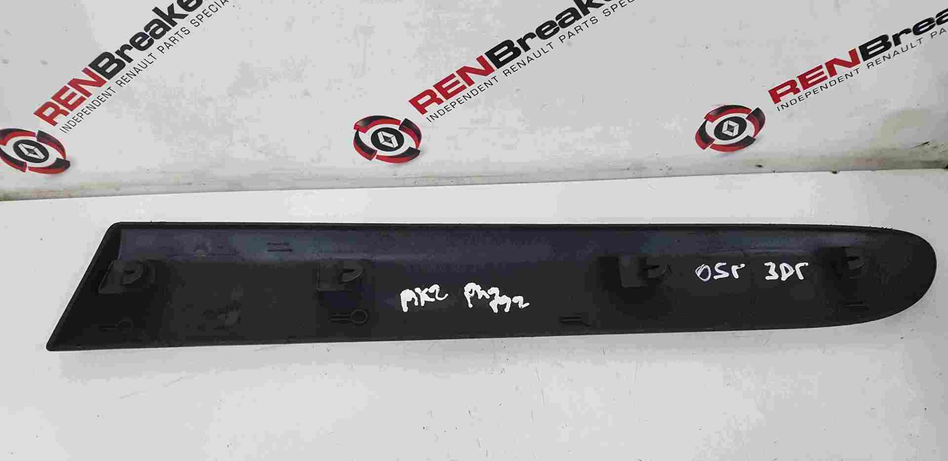 Thumb 3 Renault Clio MK2 2001-2006 Drivers OSR Rear Door Moulding Black 676 8200072240
