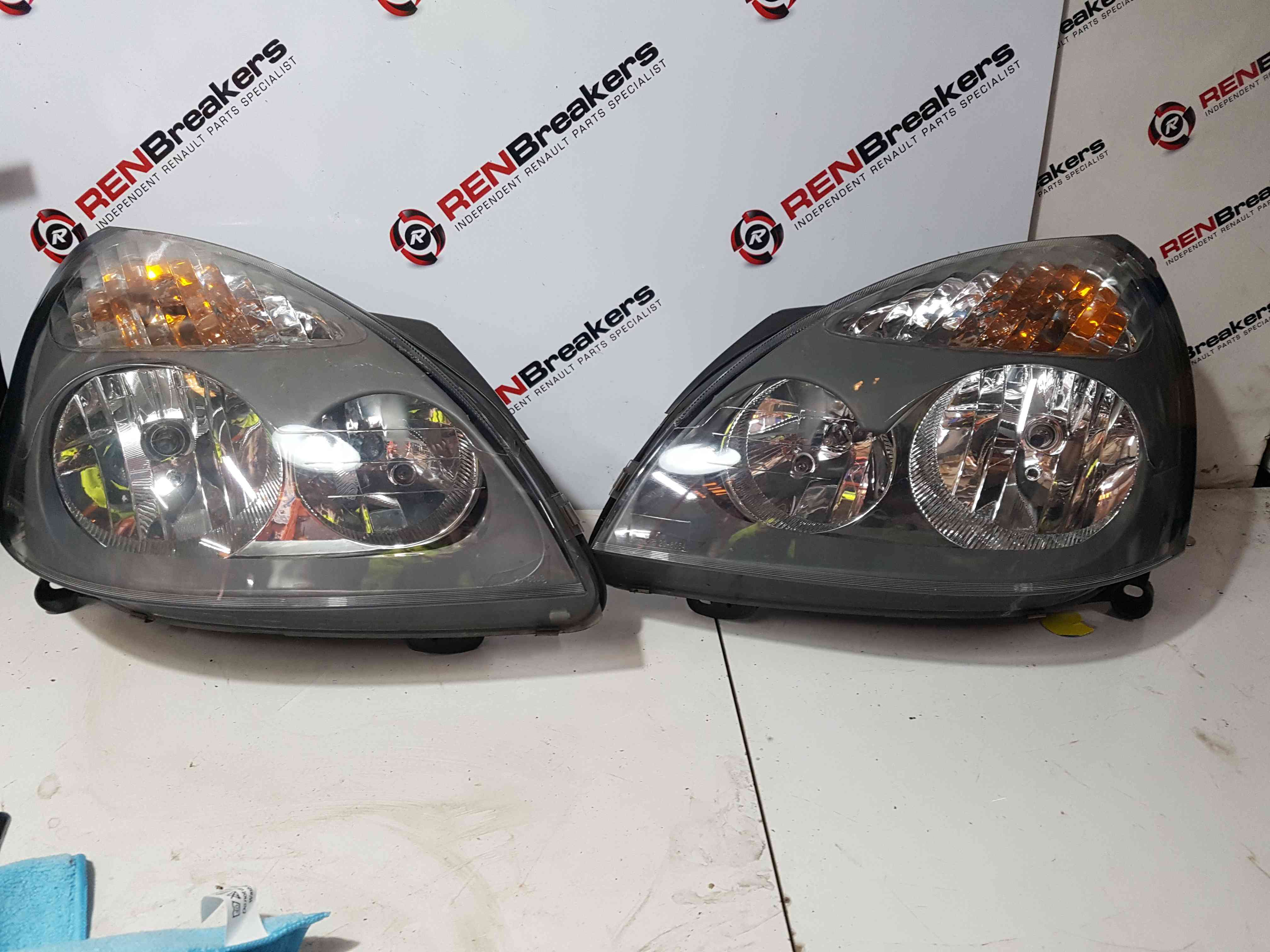 Thumb 2 Renault Clio MK2 2001-2006 Drivers Passenger OSF Nsf Front Headlight Grey PAIR