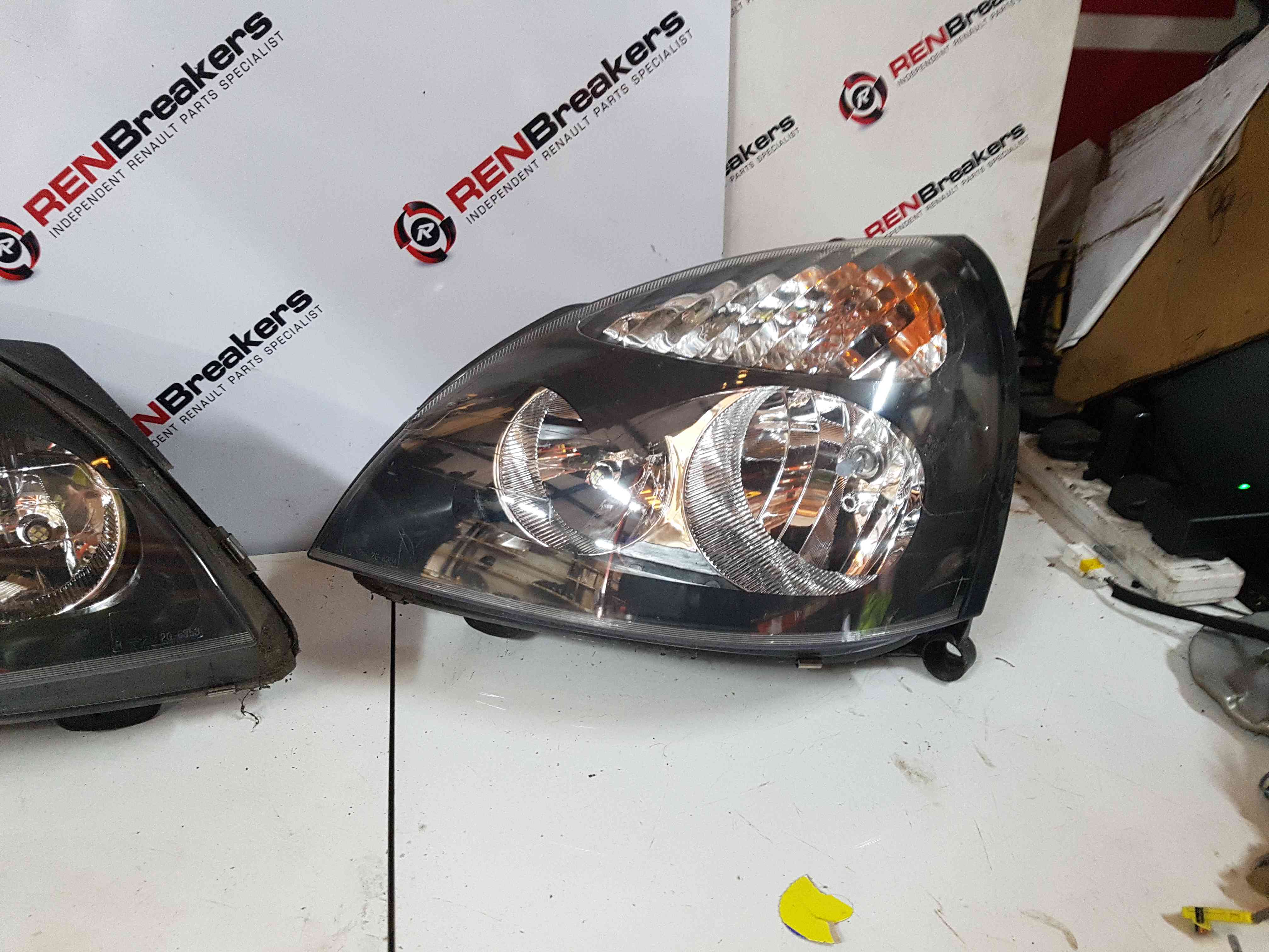 Thumb 5 Renault Clio MK2 2001-2006 Drivers Passenger OSF Nsf Headlight Black Pair