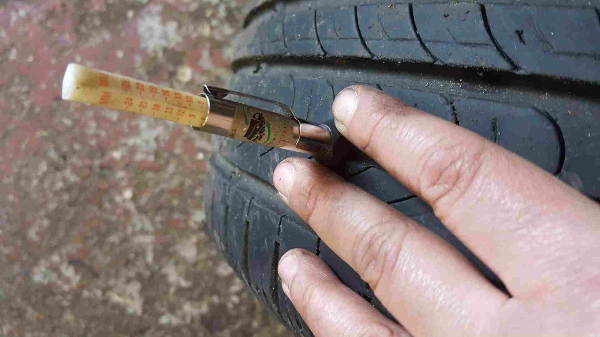 Thumb 3 Renault Clio MK2 2001-2006 Dynamique Alloy Wheel + Tyre 185 55 15 6Mm 3/5