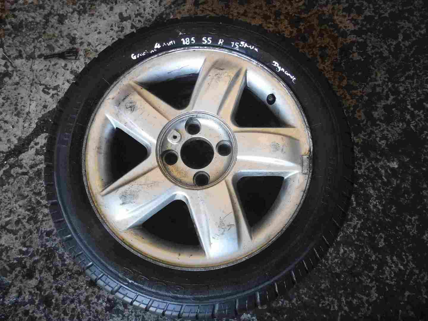 Renault Clio MK2 2001-2006 Dynamique Alloy Wheel 15inch