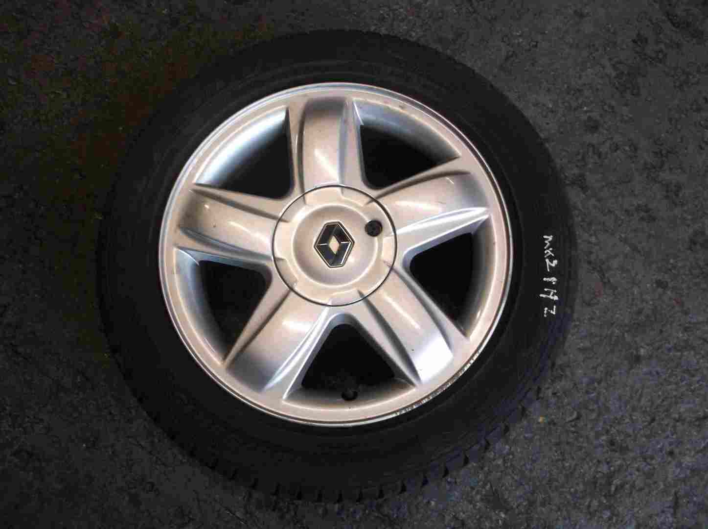 Renault Clio MK2 2001-2006 Dynamique Alloy Wheel 185 55 15 4mm Tread