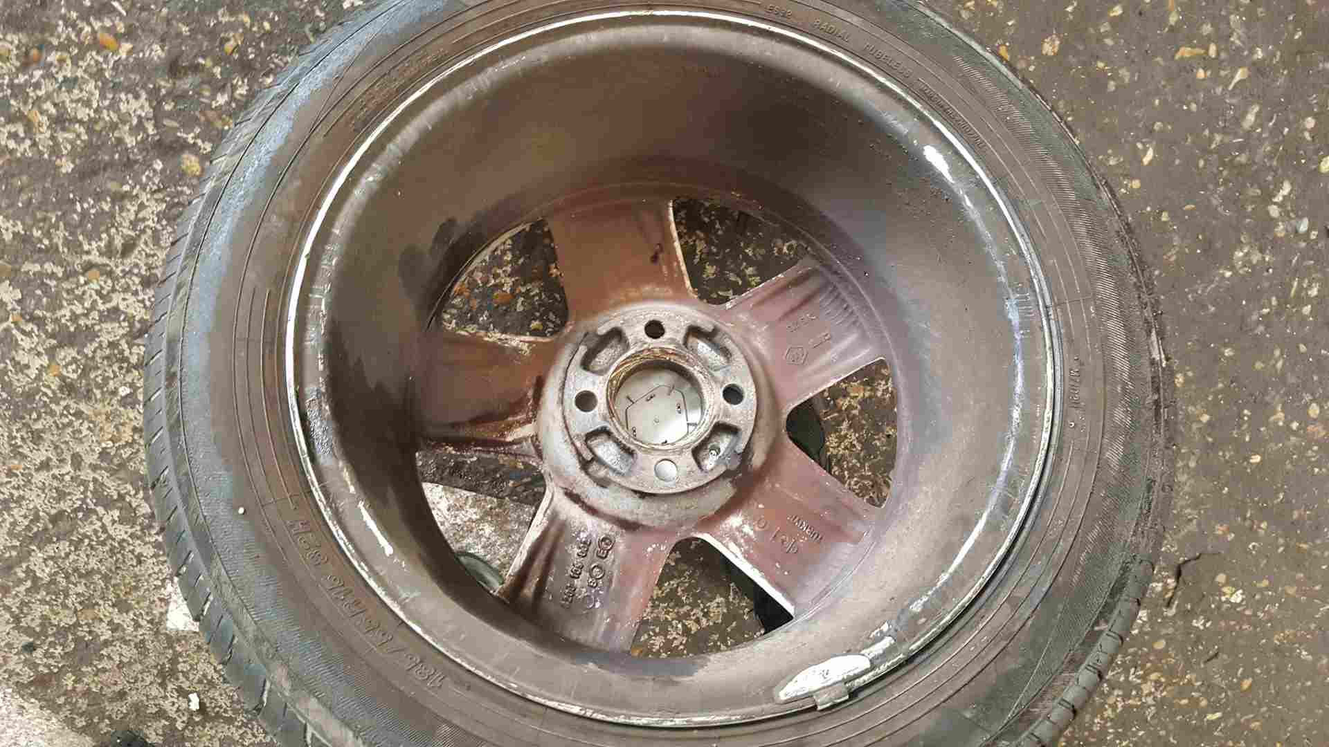 Thumb 4 Renault Clio MK2 2001-2006 Dynamique Gradiant Alloy Wheel  Tyre 185 55 15 5Mm