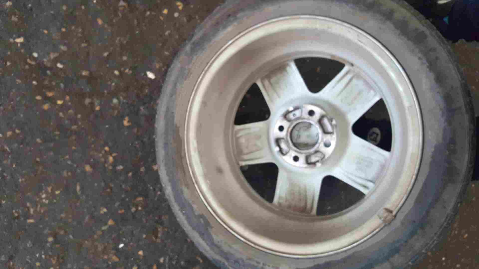 Thumb 5 Renault Clio MK2 2001-2006 Dynamique Gradiant Alloy Wheel 15 Inch 3/5