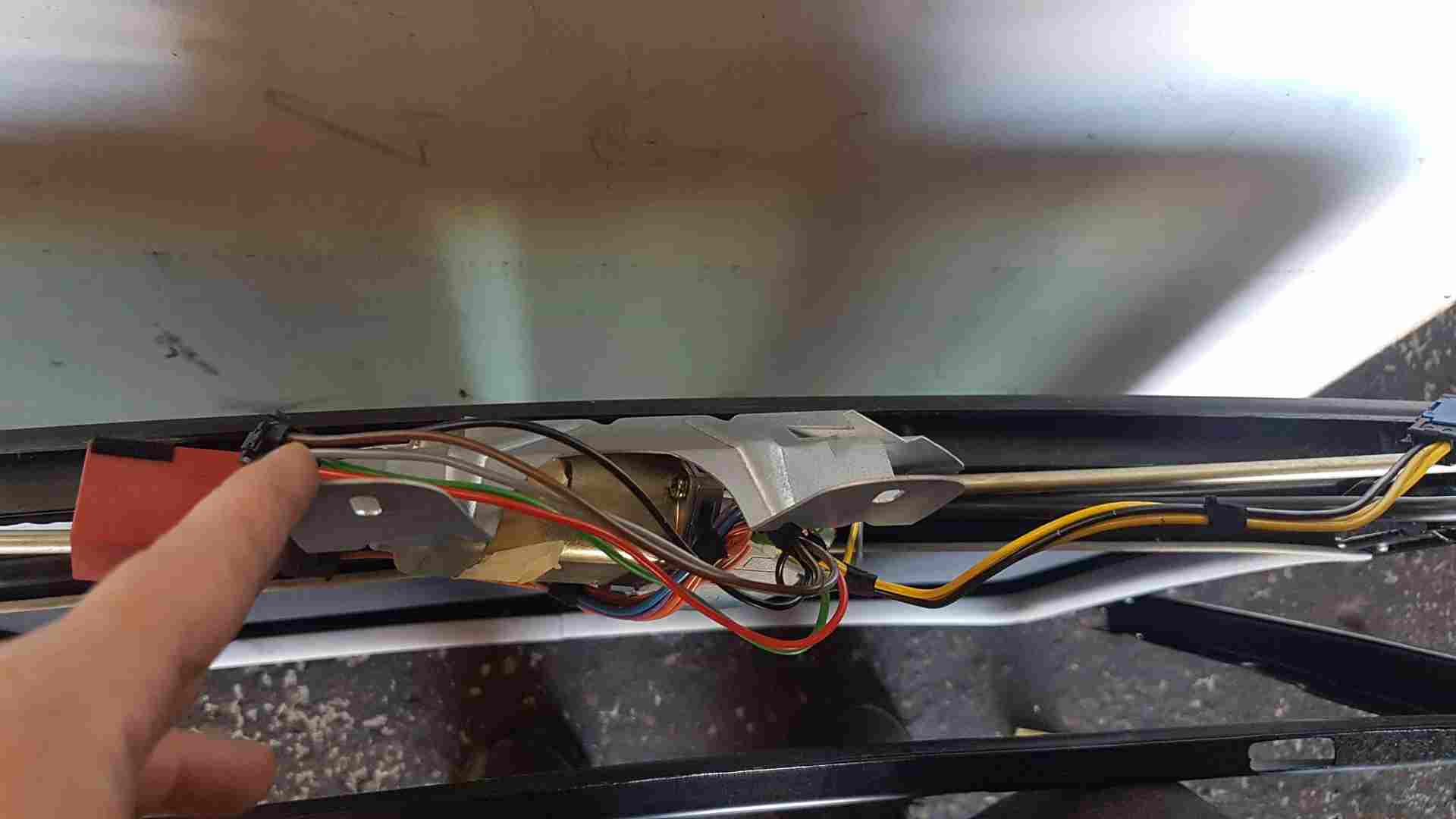 Thumb 5 Renault Clio MK2 2001-2006 Electric Sunroof Glass Window+ Motor