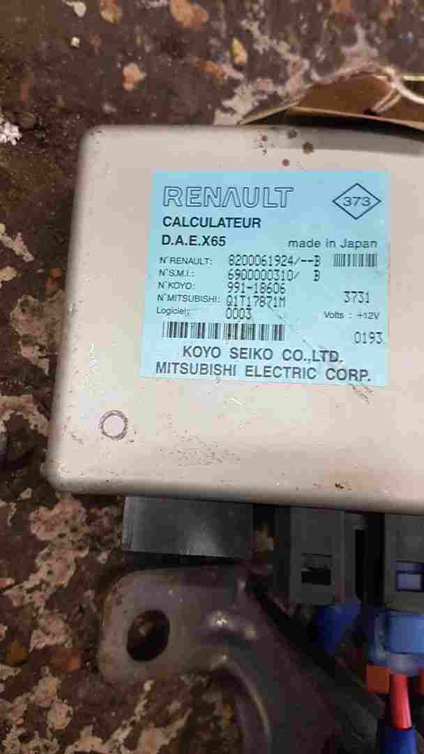 Thumb 4 Renault Clio MK2 2001-2006 Electronic Steering Column + ECU Blue Wire 8200061924