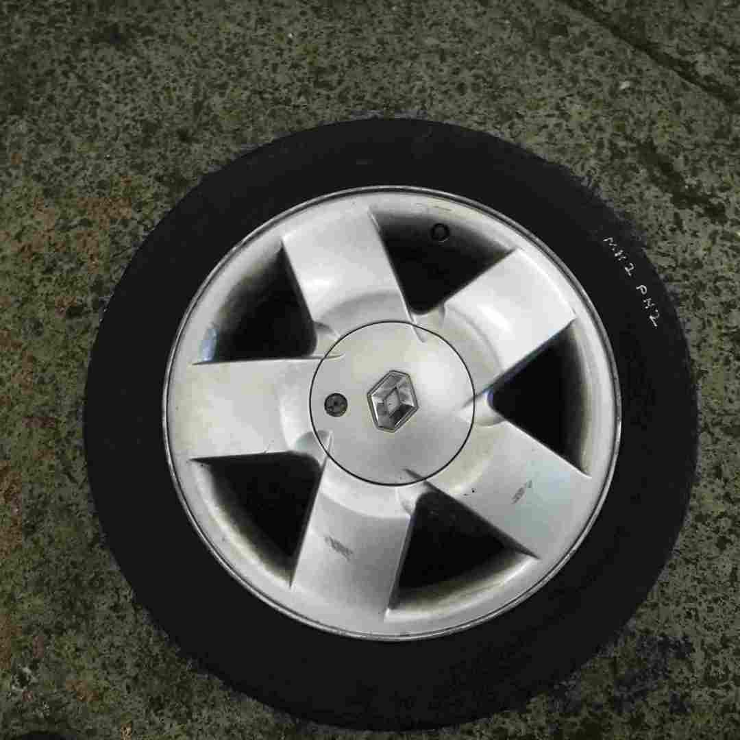 Renault Clio MK2 2001-2006 Equation Alloy Wheel + Tyre 185 55 15 6mm